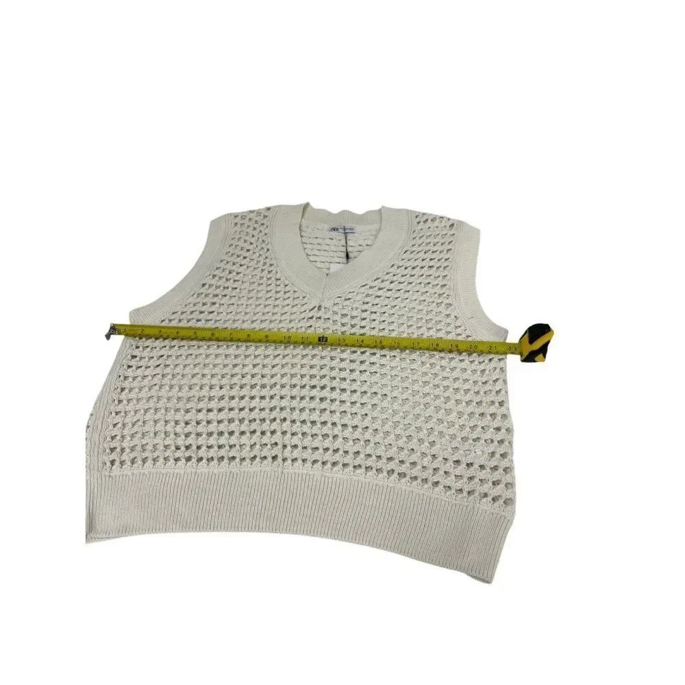 Zara Mens Cutwork Sweater Vest Size M Ivory Open Knit Crochet 1023/300 NWT
